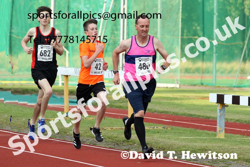 800 metres, 2021 North East Grand Prix 6, Monkton, Wednesday, August 4th. Photo: David T. Hewitson/Sports for All Pics